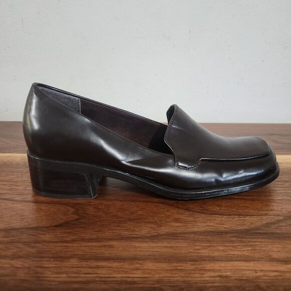 Liz Claiborne Y2K Brown Loafers Chunky Heel Slip On Vegan Faux Leather Size 5.5 - Picture 2 of 9